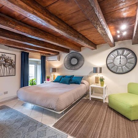Aquamarina Apartment Каляри Екстериор снимка
